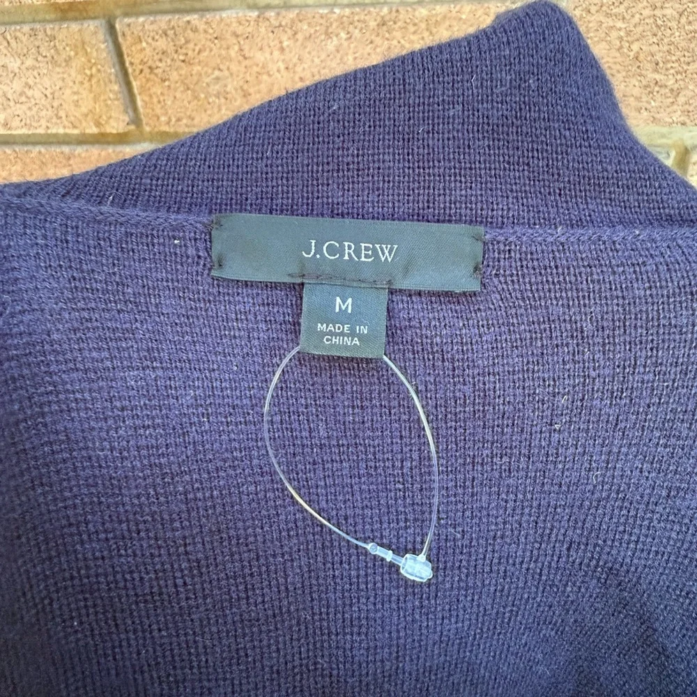 J. Crew Classic Dark Navy Cardigan Size Medium NWOT Re-imagined by J-crew - Picture 5 of 8